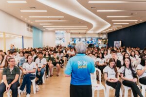 Regina Pacis Experience reúne comunidade em dia de vivências educativas e evangelizadoras no Shopping Sinop